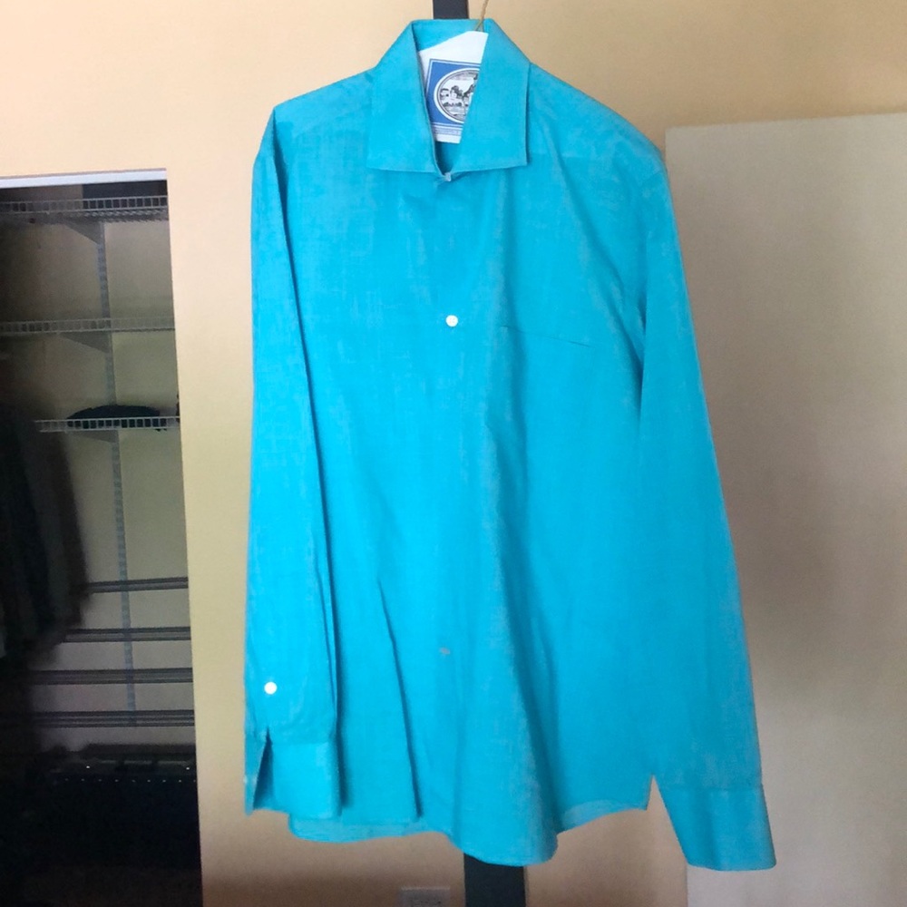 Men’s long sleeve shirt